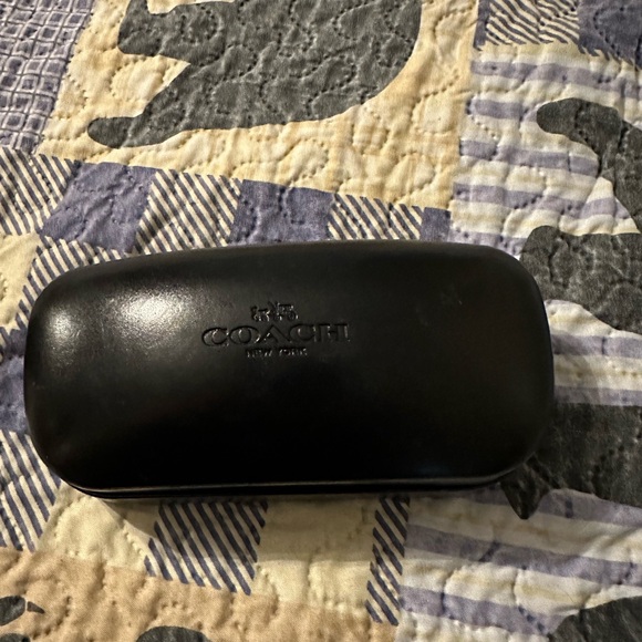 Coach Black Hard Shell Eyeglass Case and glasses - Picture 1 of 8